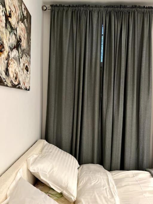 Eze Roc Apartment Ngoại thất bức ảnh