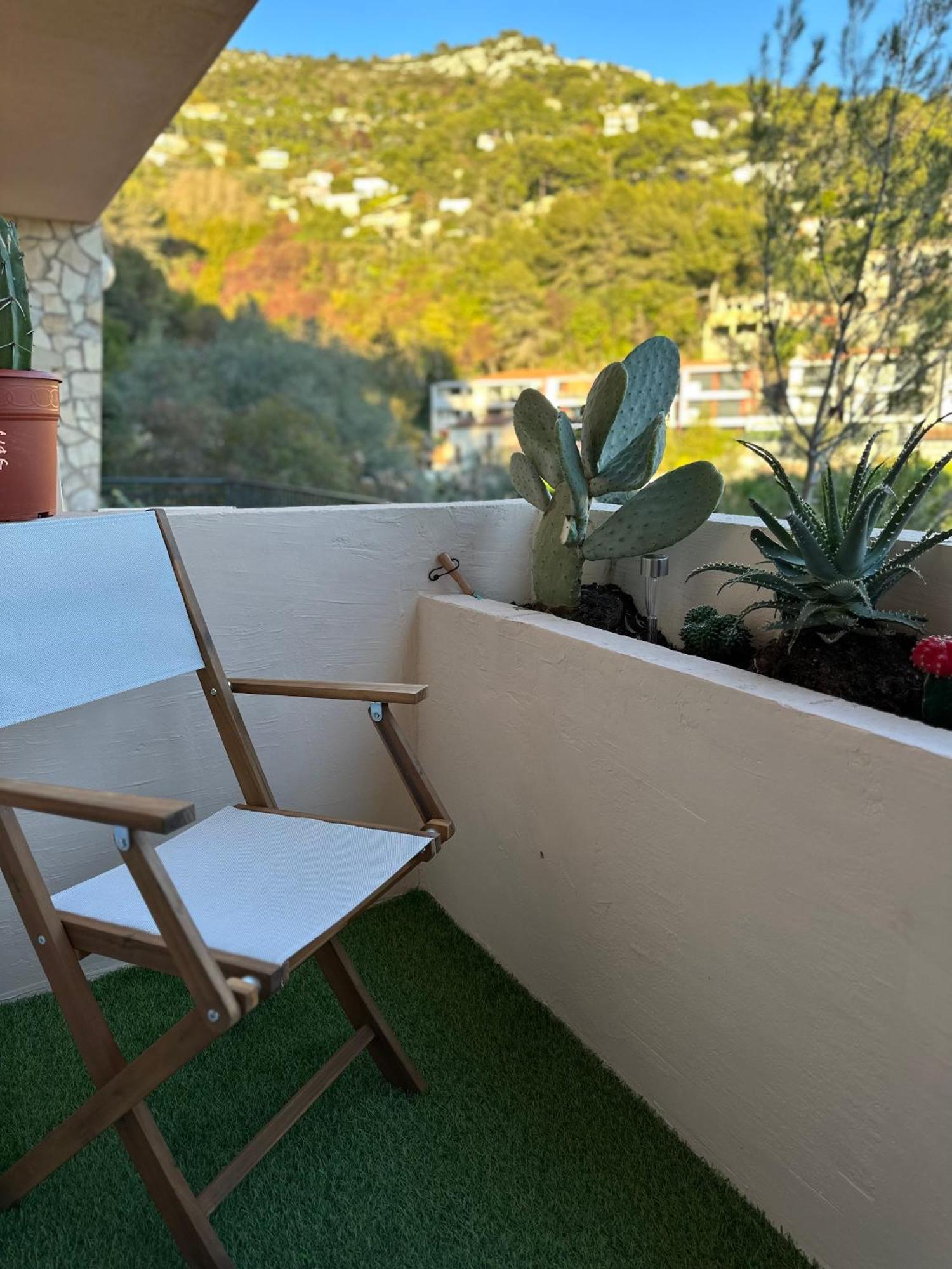 Eze Roc Apartment Ngoại thất bức ảnh